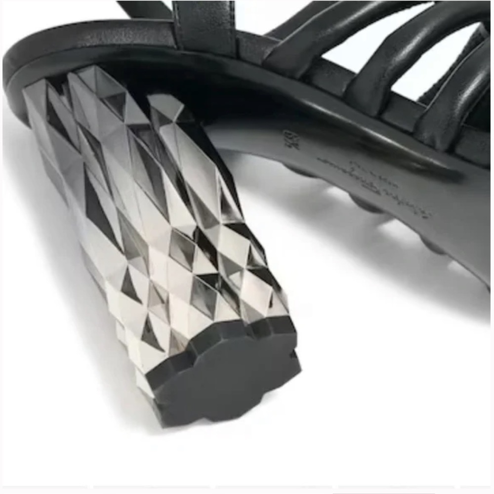 New Amalia Salvatore Ferragamo Sandals Heels 9.5 - Picture 2 of 8